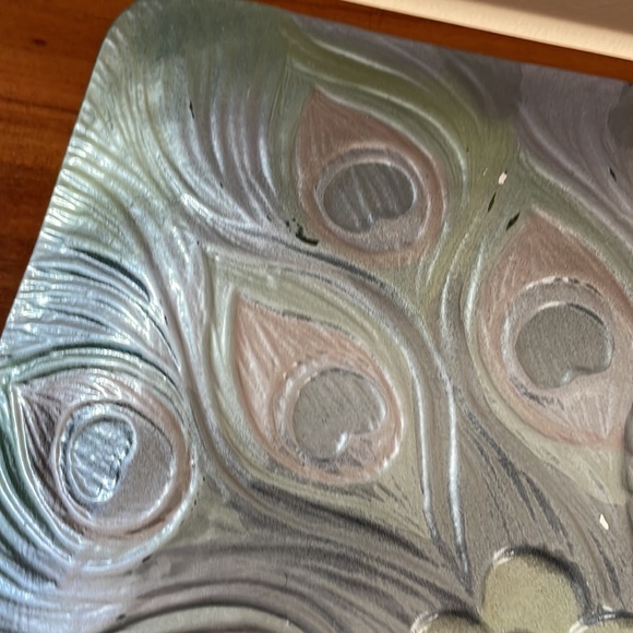 RARE Pier 1 One peacock plate painted 🦚 - Picture 9 of 12